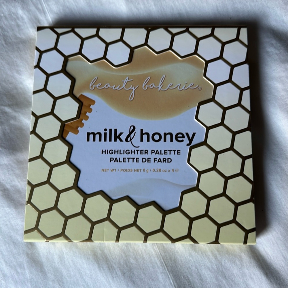 NWT Milk & Honey Highlighter Palette